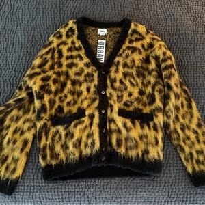 NWT Men’s XL Obey Leopard Print Cardigan - Yellow and Black